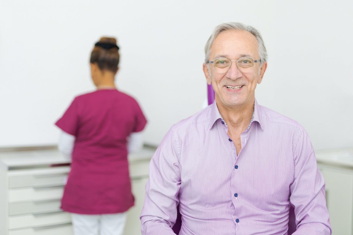 Herzlich Willkommen in Ihrer<br>Zahnarztpraxis Hanau-Großauheim